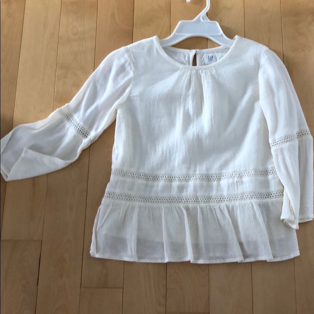 Gap peasant style shirt